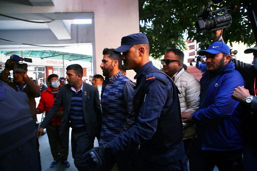 रवि लामिछानेले पुनः लिए नेपाली नागरिकता